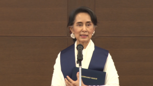 suu kyi 3